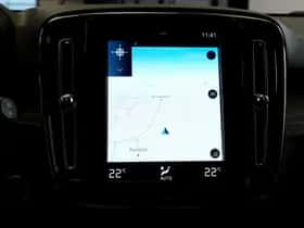 Volvo XC40 (2021) thumbnail 6