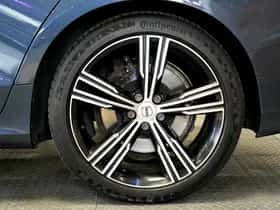 Volvo S60 (2020) thumbnail 9