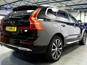 Volvo XC60 (2023) thumbnail 5