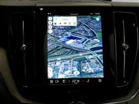 Volvo XC60 (2023) thumbnail 6