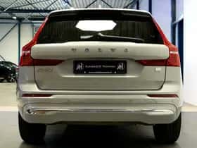 Volvo XC60 (2023) thumbnail 7