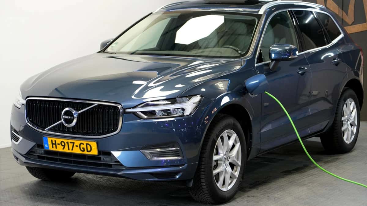 Volvo XC60 (2020) — foto 1