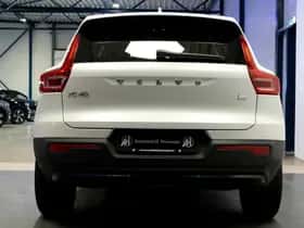 Volvo XC40 (2022) thumbnail 7