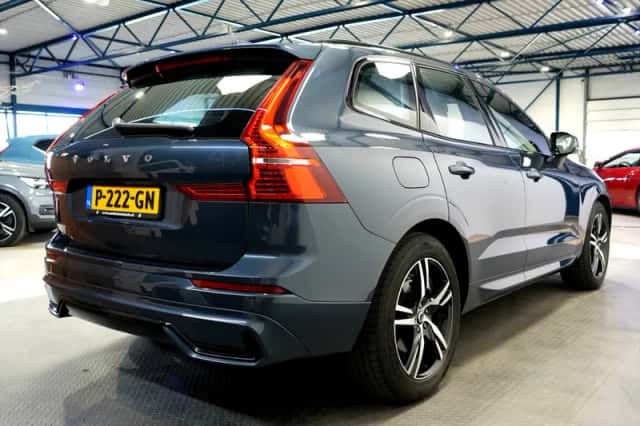 Volvo XC60 (2022) thumbnail 5