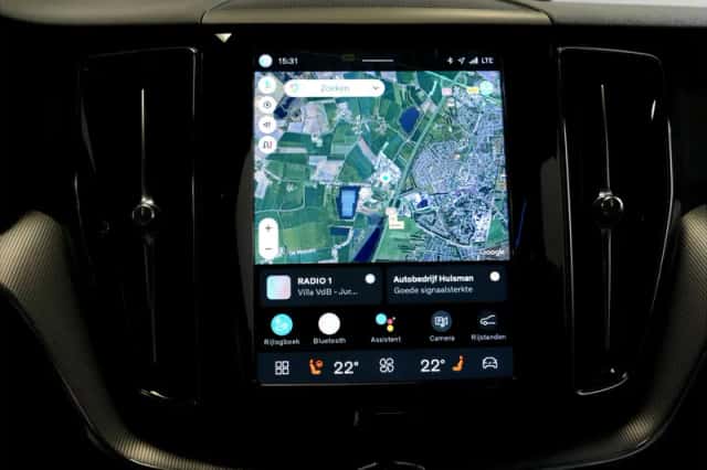 Volvo XC60 (2022) thumbnail 6