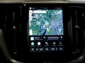Volvo XC60 (2022) thumbnail 6
