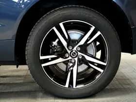 Volvo XC60 (2022) thumbnail 9