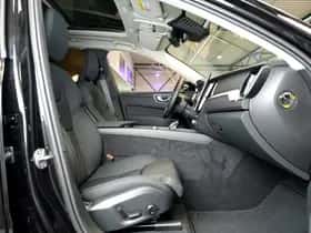 Volvo XC60 (2026) thumbnail 4