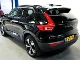 Volvo XC40 (2021) thumbnail 5