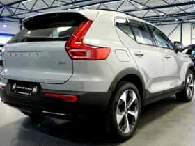 Volvo XC40 (2023) thumbnail 6
