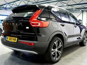 Volvo XC40 (2021) thumbnail 5