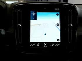 Volvo XC40 (2021) thumbnail 6
