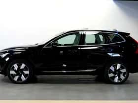 Volvo XC60 (2021) thumbnail 3