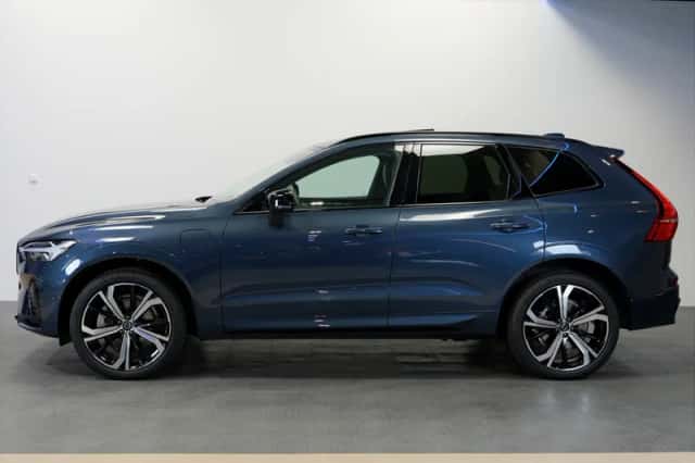 Volvo XC60 (2025) thumbnail 4