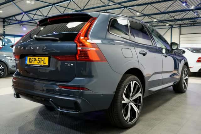 Volvo XC60 (2025) thumbnail 6