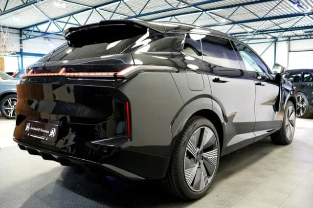 Lynk & Co 08 (2026) thumbnail 5
