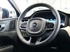 Volvo XC60 (2025) thumbnail 8