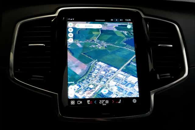 Volvo XC90 (2023) thumbnail 6