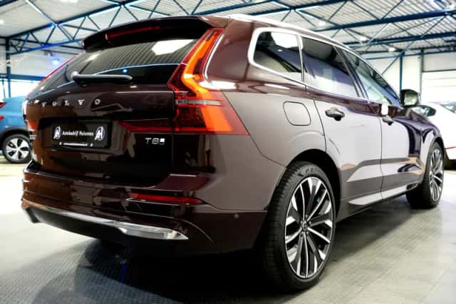 Volvo XC60 (2025) thumbnail 5