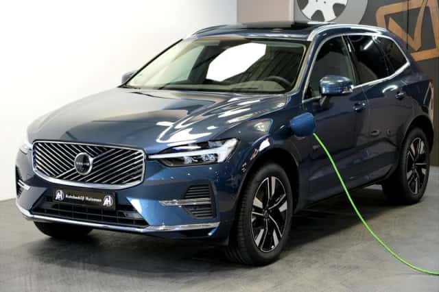 Volvo XC60 (2025) thumbnail 1