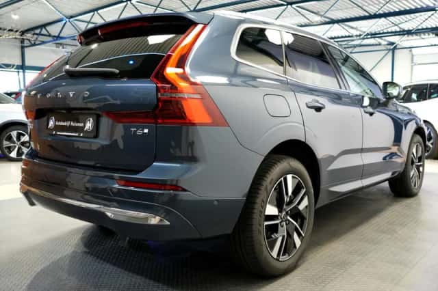 Volvo XC60 (2025) thumbnail 5