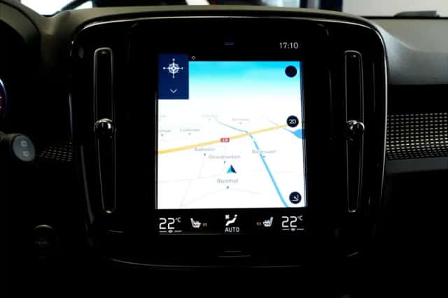 Volvo XC40 (2019) thumbnail 6