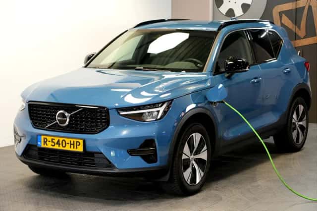 Volvo XC40 (2022) thumbnail 1
