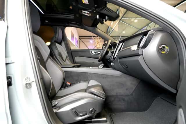 Volvo XC60 (2026) thumbnail 4