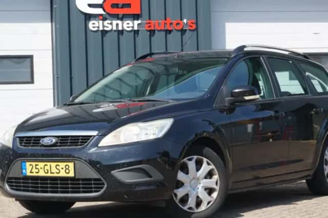 Ford Focus (2008) thumbnail 1