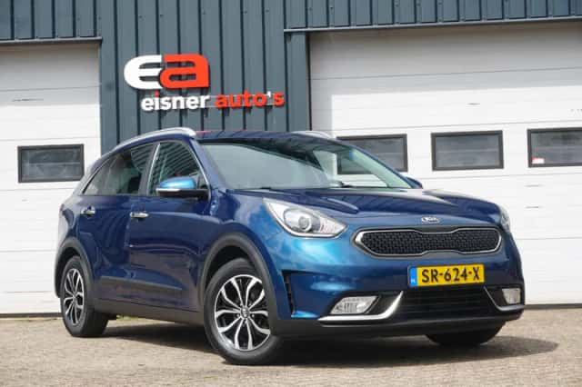 Kia Niro (2018) thumbnail 2