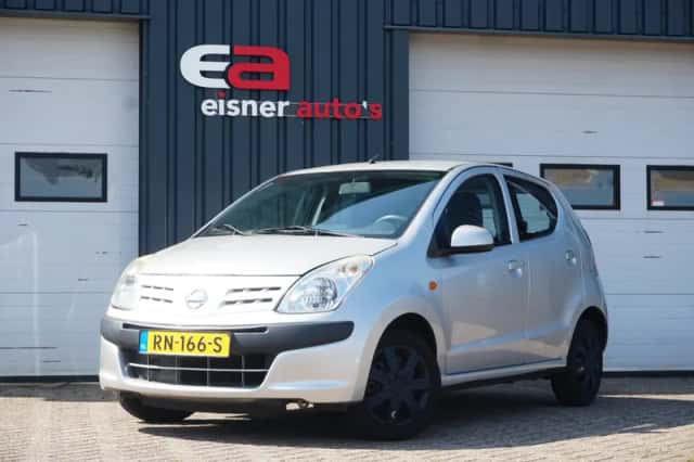Nissan Pixo (2013) thumbnail 4