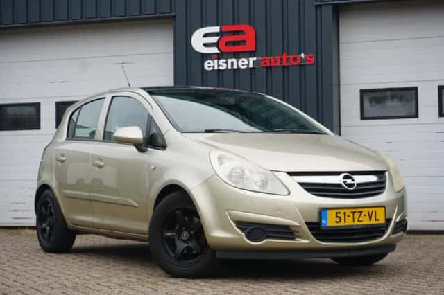 Opel Corsa (2007) thumbnail 3