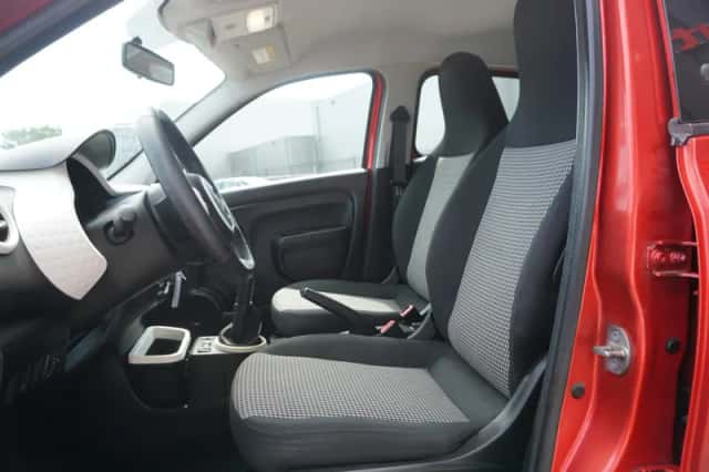 Renault Twingo (2015) thumbnail 6
