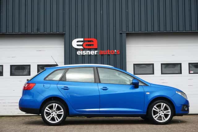 SEAT Ibiza (2010) thumbnail 6