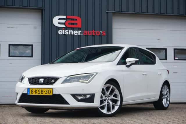 SEAT Leon (2013) thumbnail 4