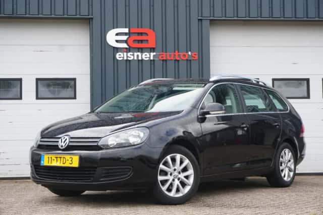 Volkswagen Golf (2012) thumbnail 4