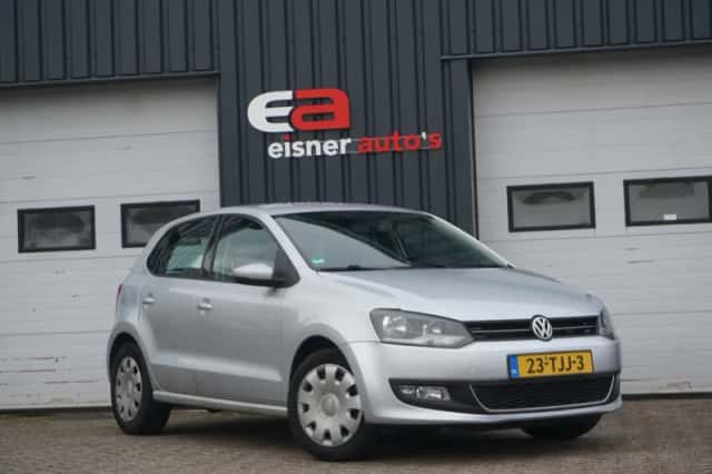 Volkswagen Polo (2012) thumbnail 2