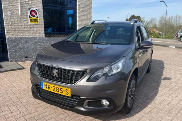 Peugeot 2008 (2017) thumbnail 5