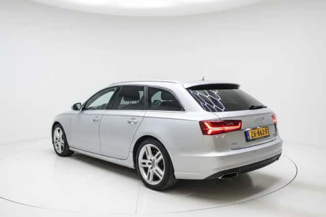 Audi A6 (2016) thumbnail 6