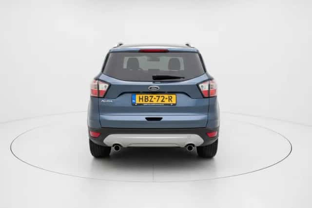 Ford Kuga (2019) thumbnail 6