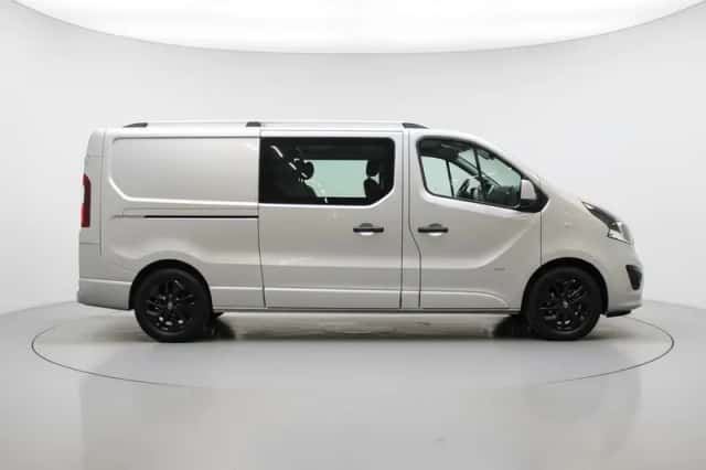 Opel Vivaro (2018) thumbnail 4