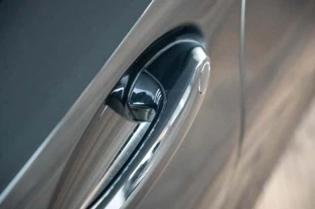 BMW 3-Serie (2024) thumbnail 14