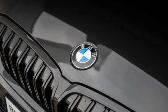 BMW 3-Serie (2024) thumbnail 16
