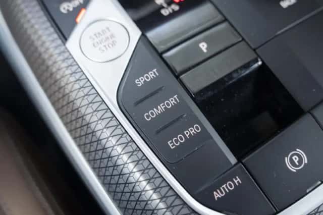 BMW 3-Serie (2025) thumbnail 14