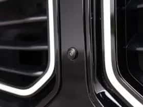 BMW XM (2024) thumbnail 16