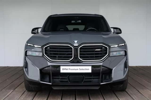 BMW XM (2024) thumbnail 3