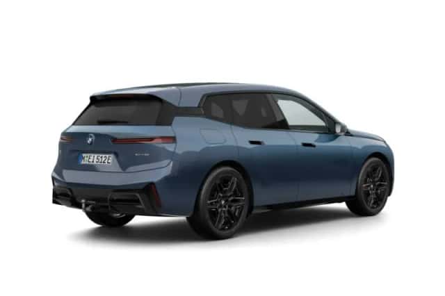 BMW iX (2026) thumbnail 2