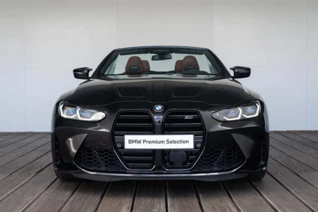 BMW M4 (2022) thumbnail 3