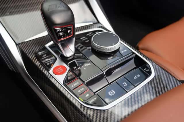 BMW M4 (2022) thumbnail 32