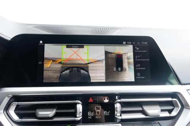 BMW M4 (2022) thumbnail 50